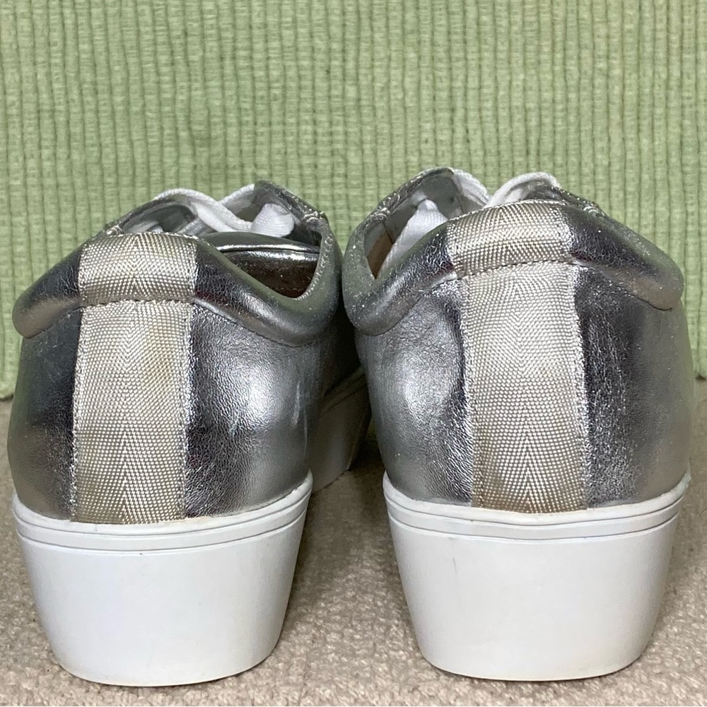 Nine West Women's Homerun Fashion Platform Sneaker Metallic Silver Shoes SZ 10 M - Picture 4 of 11